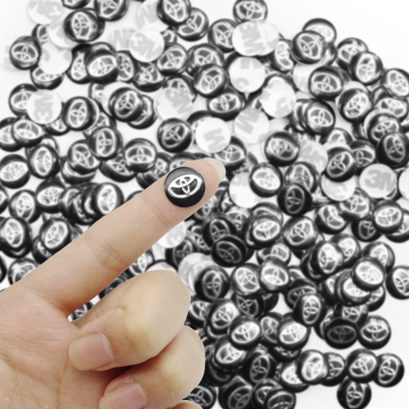 14mm Styling auta Logo Nálepky na dálkový klíč Odznak Emblém Příslušenství Pro Toyota Corolla Prius Auris CHR Land Cruiser Camry Avalon