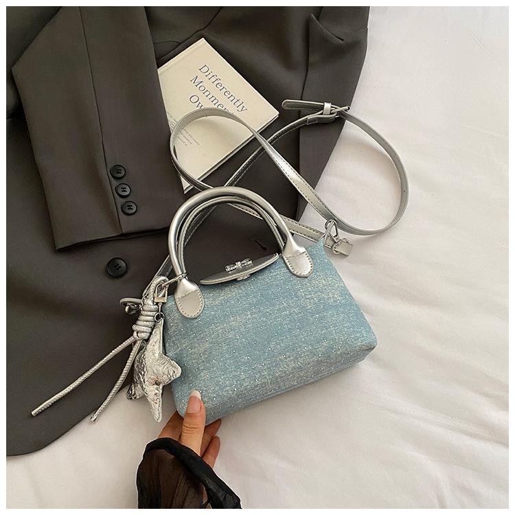 Handbag bag women's 2025 new fashion splicing contrasting color shoulder messenger bag casual simple high-end pillow bag