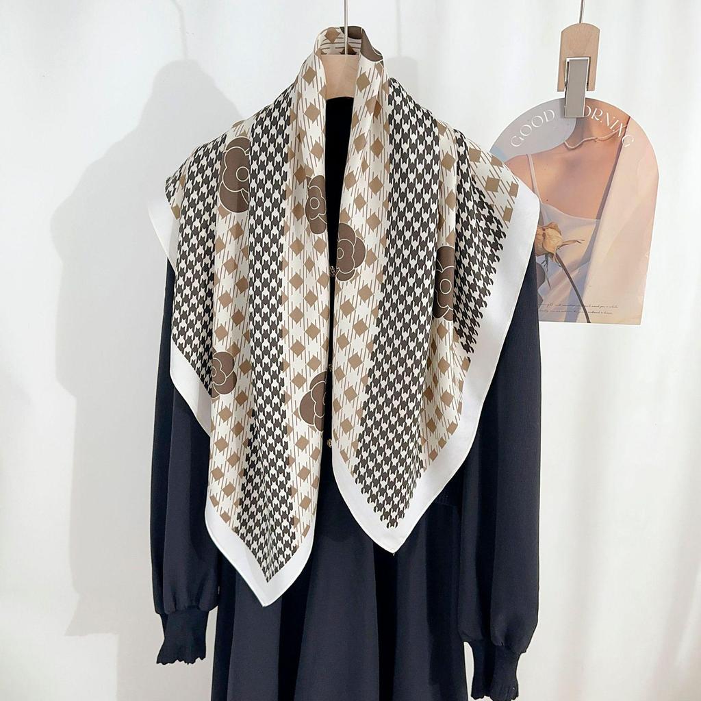 90×90 Großer Hochwertiger Schwarz-Weiß Gestreifter Schal: Professionelle Halsbekleidung, Stirnband & Sonnenschutz-Kopftuch