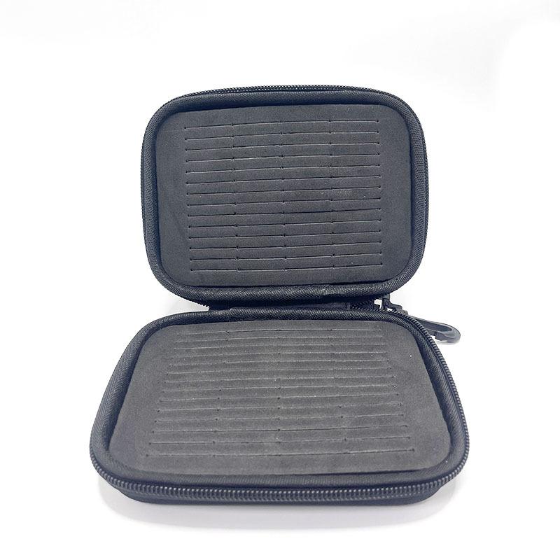 EVA Fishing Gear Three Hooks Storage Box Glitter Bag Fishing Bait False Bait Fly Hook Glitter Sea Fishing Tool Storage Bag