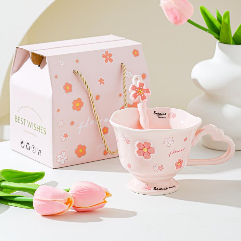 High Looking Cherry Blossom Goblet Souvenir Ceramic Girl Office Drinking Water Cup Breakfast Cup Elegant Cup