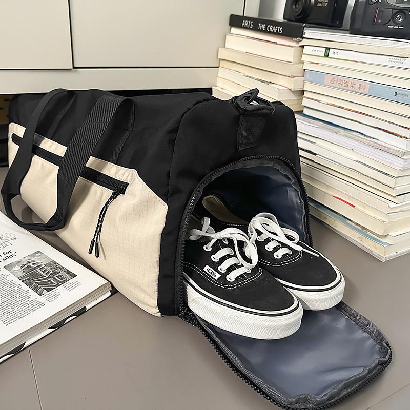 Travel Bag Large Capacity Solid Color Storage Shoulder Bag Fitness Lightweight Duffel Bag