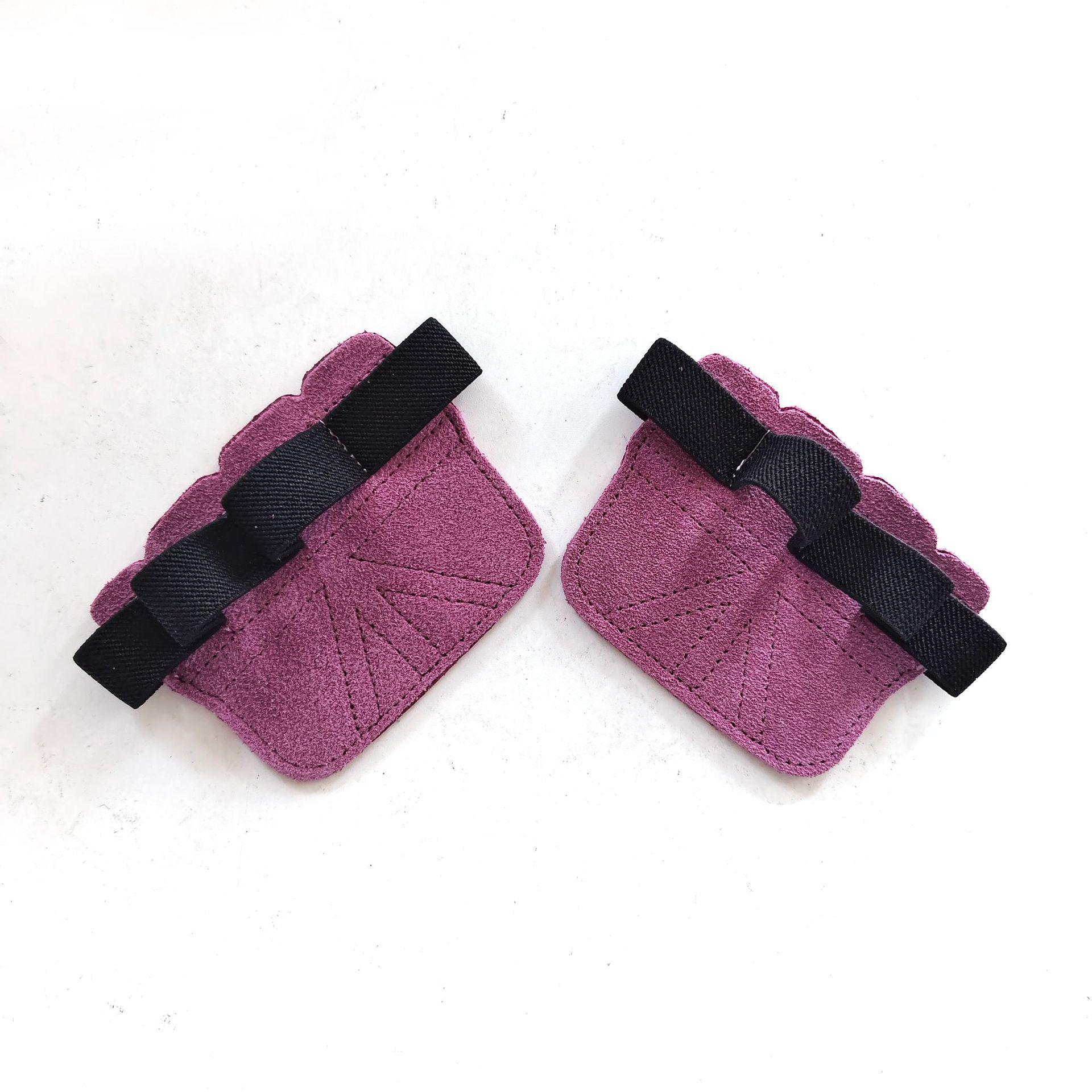 

Powerlifting Belt & Cowhide Palm Protector Gloves for Men & Women - Wrist Support Grip for Pull-ups & Deadlifts