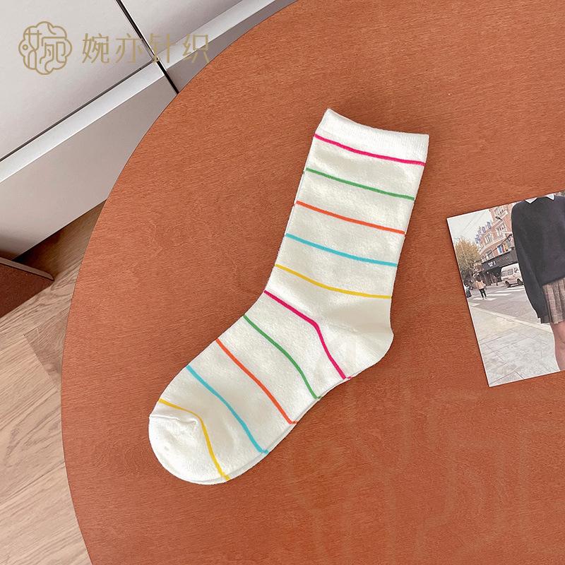 

Женские весенние цветные в горошек полосатые милые хлопковые носки средней длины 1 pair