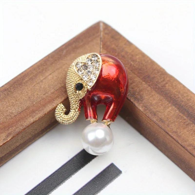 Enamel Baby Elephant Brooch Set with Rhinestone Animal Pin Fashion Suit Corsage