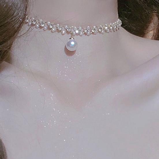 Women Choker Necklace Faux Pearl Hollow Out Short Adjustable Extended Length Luxury Polished Lady Neck Decoration Jewelry Women Party Prom Pendant