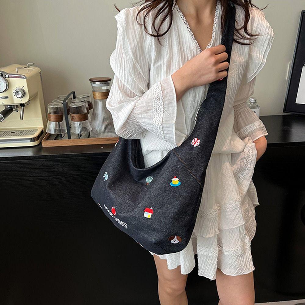 Sweet Women's Denim Shoulder Bag Large Capacity Messenger Bag Cute Embroidered Tote Bag Outdoor