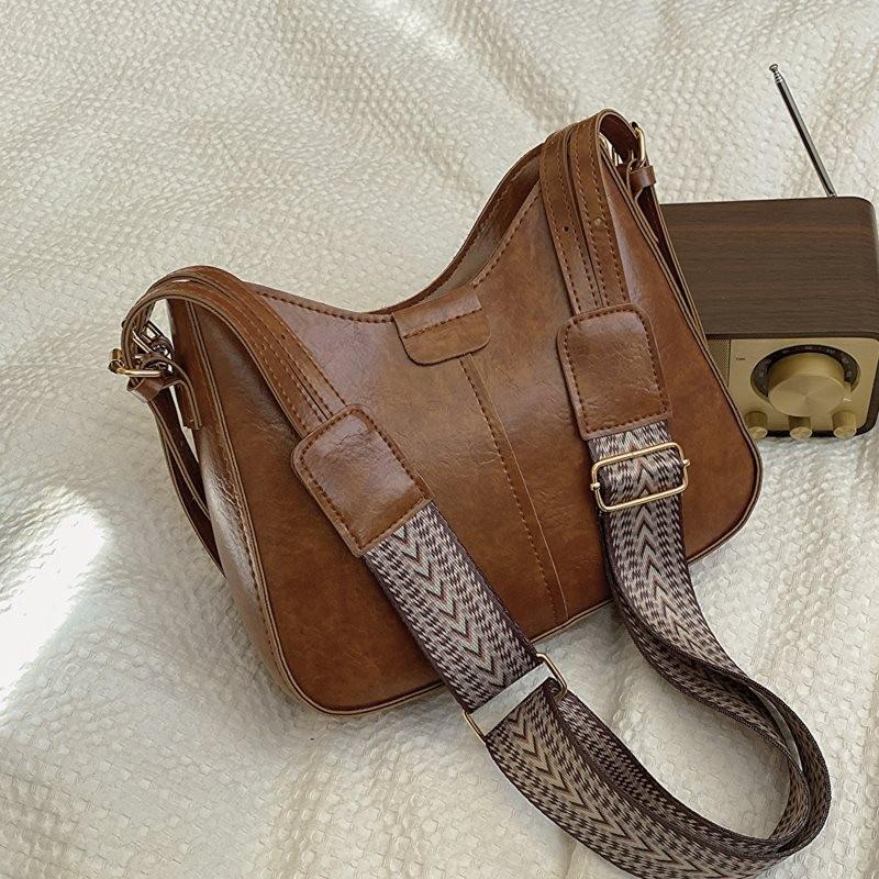 Stylish All-match Women's Bucket Bag Soft Touch Fabric Classic Vintage Design