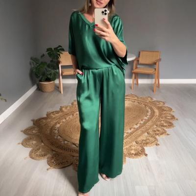 Pièce en satin et tenues pour femmes Ensemble deux pantalons larges