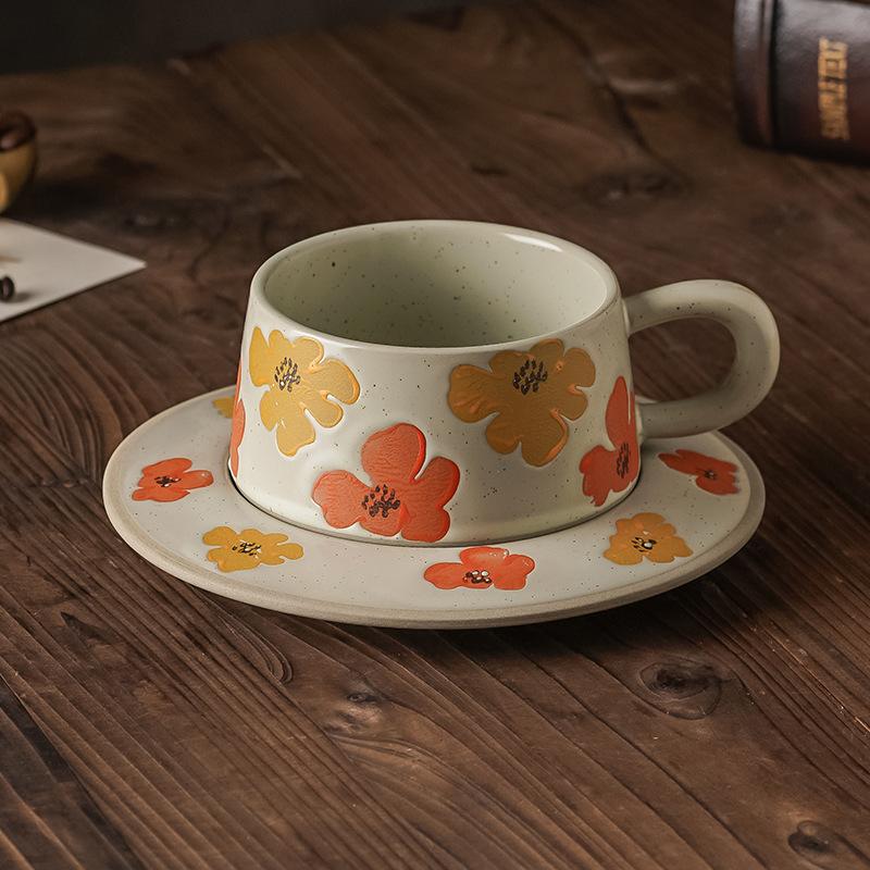 Retro Kaffeetassen und Untertassen aus grober Keramik, hochwertiger Eindruck, Nischenkreativität Latte Art Büro Nachmittagstee, japanischer hoher Wert ins