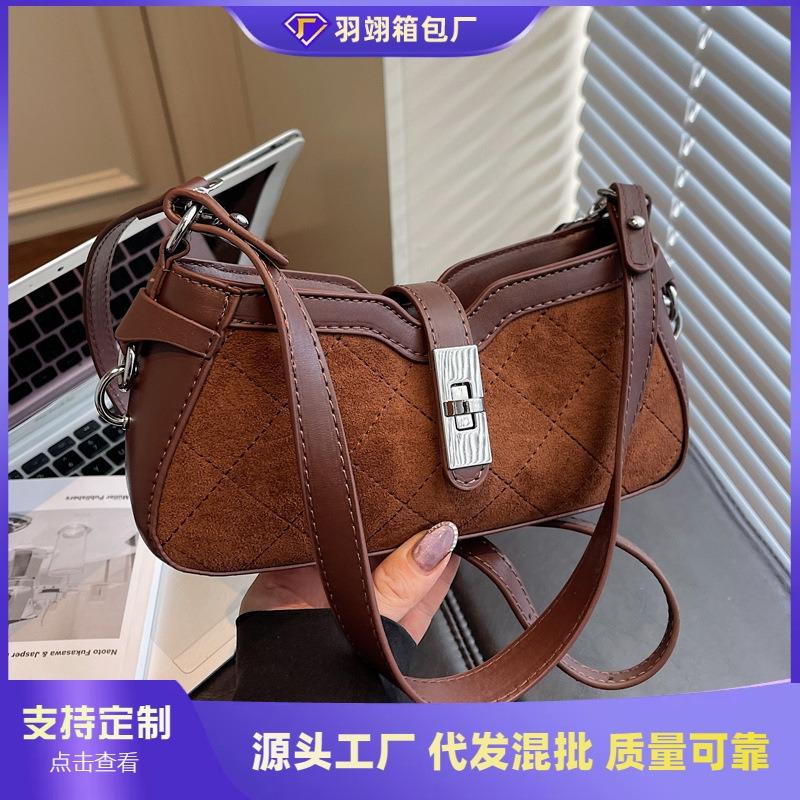 Niche Bag Women's Autumn and Winter New Matte Retro Messenger Bag High-end Single Shoulder Armpit Bag