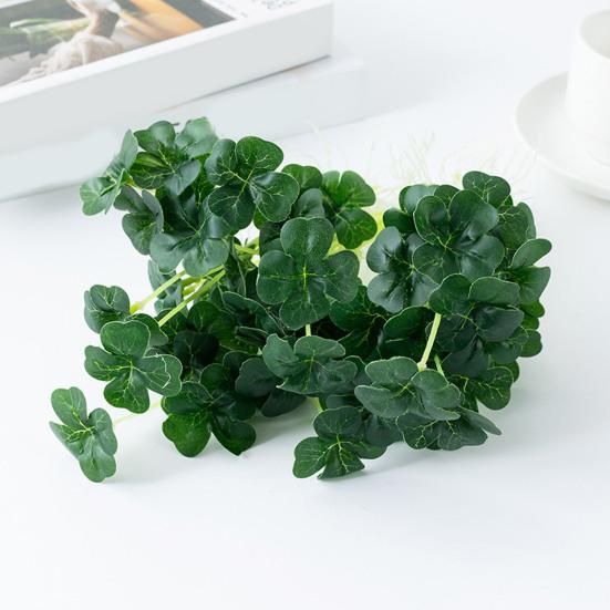 Simulation Green Plant Not Withered Eye-catching Realistic Anti-fall Decorative Background Decoration Ornament Four-leaf Grass Fake Plant Home Decor