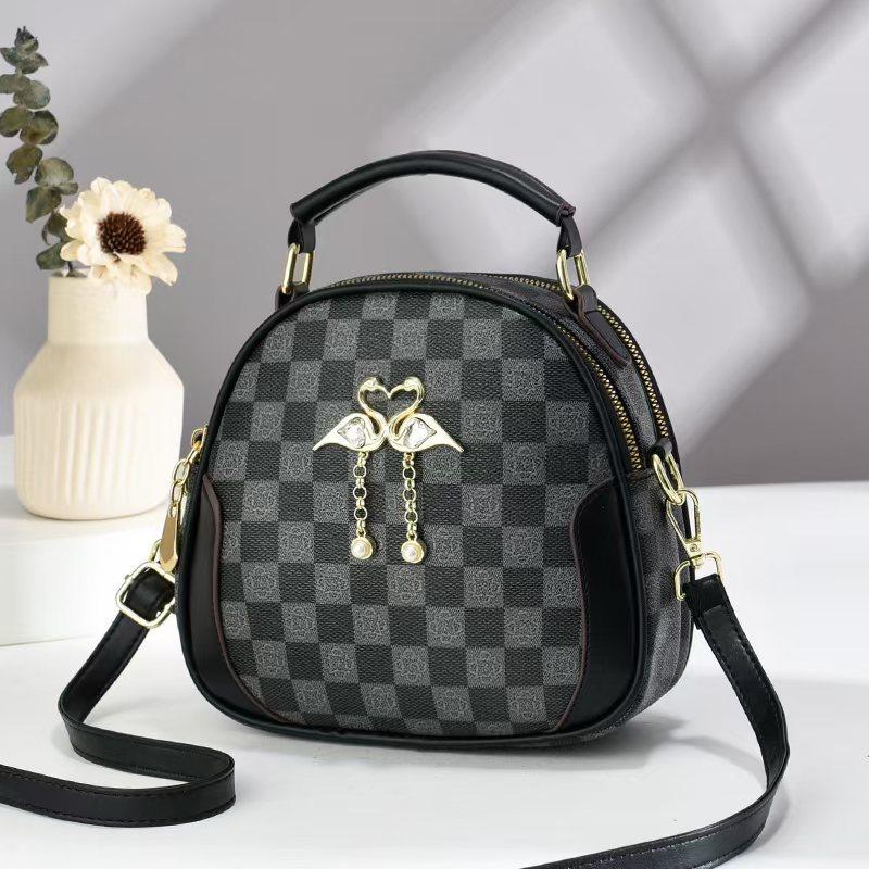 Shoulder messenger bag classic versatile bag women's bag retro checkerboard handbag