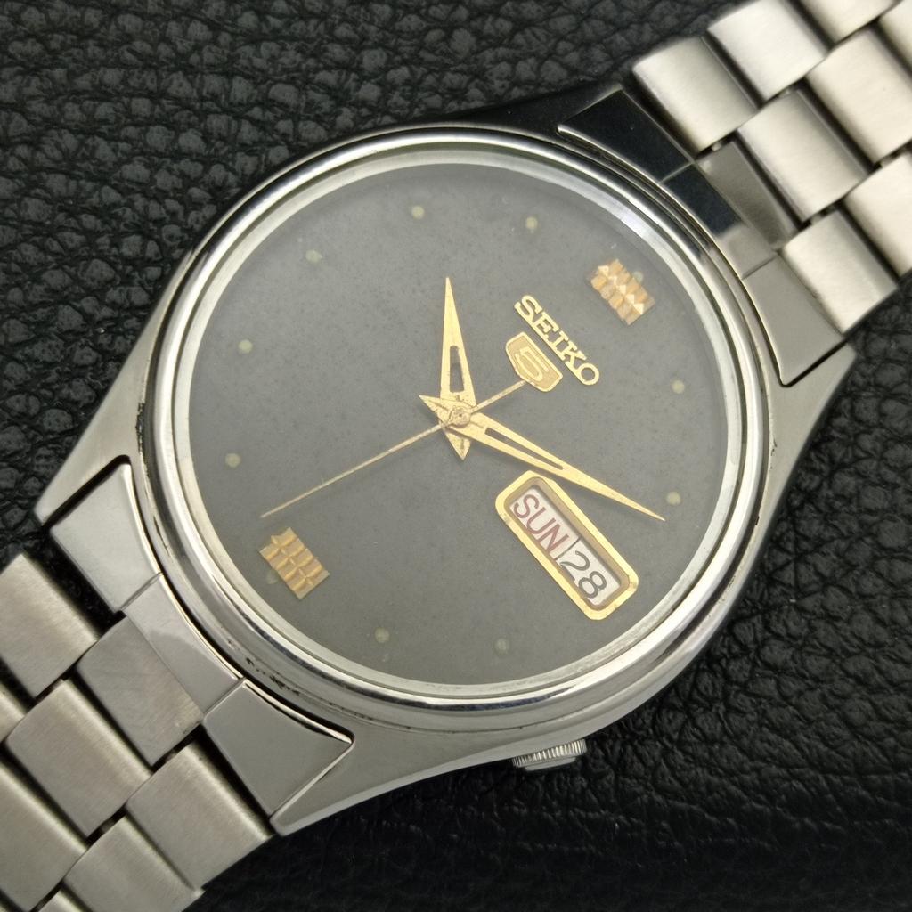 GENUINE VINTAGE SEIKO 5 AUTOMATIC 7009A JAPAN MENS ORIGINAL DIAL WATCH A702418-5 R124-a702418