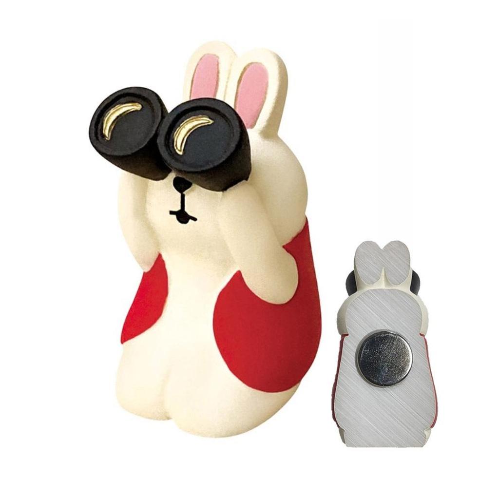 Japanese Cat Magnet: Cute Resin Sticker & Message Clip Toy for Refrigerator Decor
