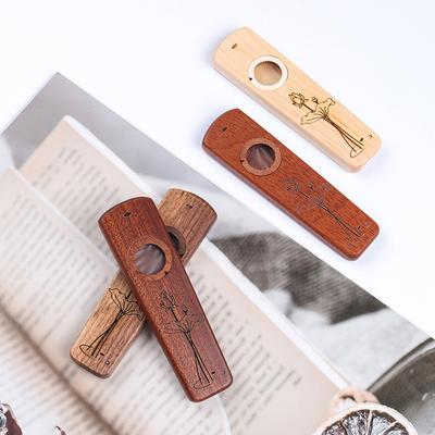 Hölzerne Kazoo-Musikinstrumente, Ukulele-Gitarre, begleitendes Geschenk für Erwachsene, Musikanfänger, interessant