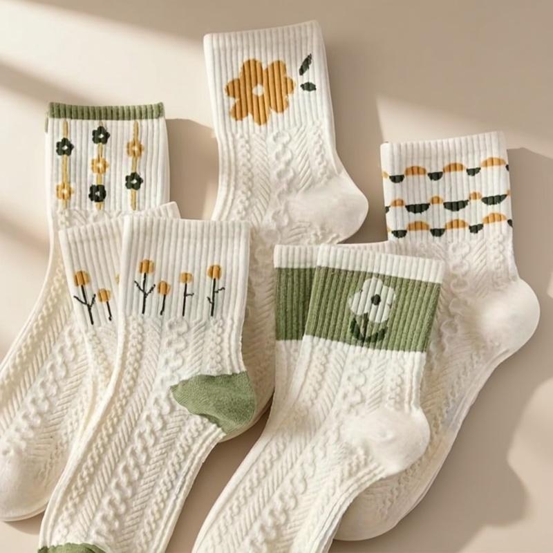 5 pairs of flower socks for women