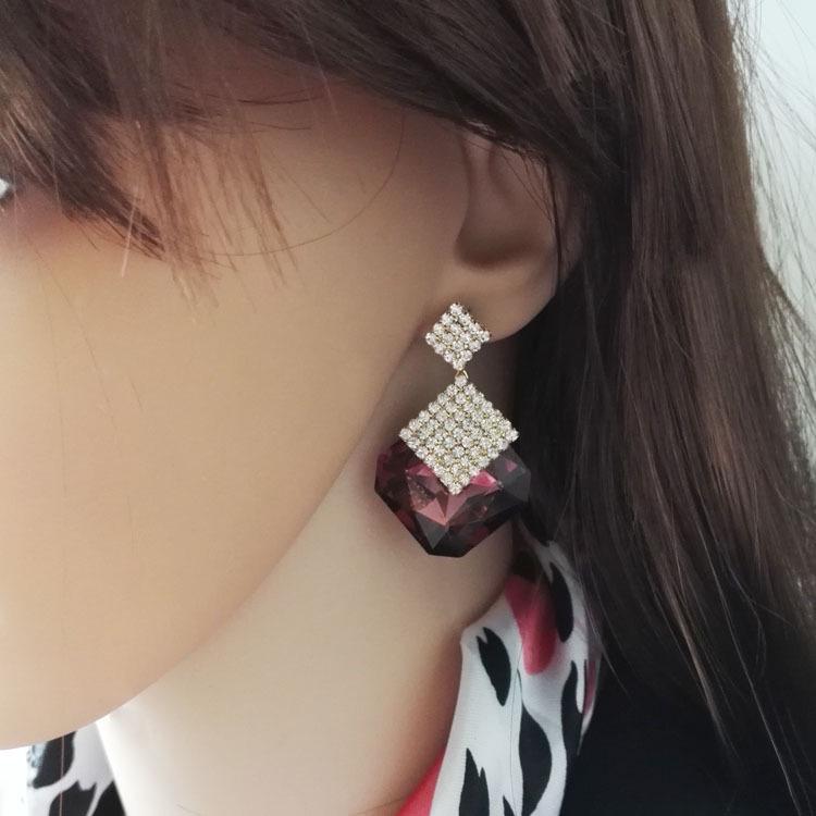 

165-2 Європейські та американські модні кристалічні сережки - Нова класична біжутерія темно-червоний колір