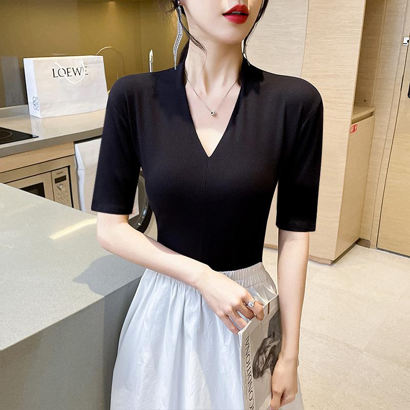 Threaded V-neck T-shirt, women's mid sleeve, slim fit and slimming, spring and summer new style, sexy and versatile temperament top JS