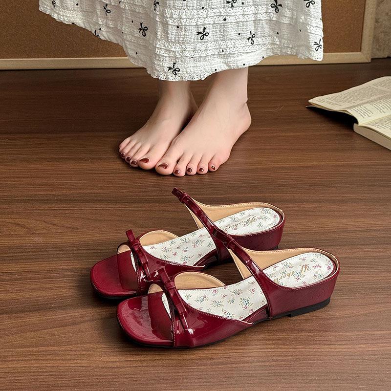 French fairy style open-toed cool slippers female summer wear with skirt 2025 new high heels thick heel beautiful sandals