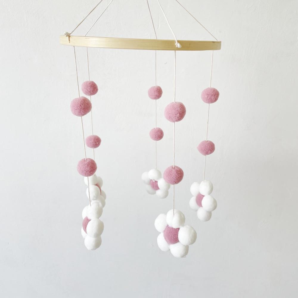 Ins Nordic Fur Ball Flower Wind Chime Bed Bell Baby Room Children's Room Children's Clothing Store Wind Chime Decoration
