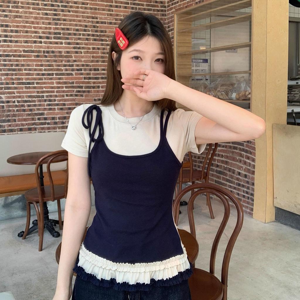 Korean fake two-piece contrasting color long-sleeved T-shirt women's spring waist bottoming shirt with ballet lace top inside