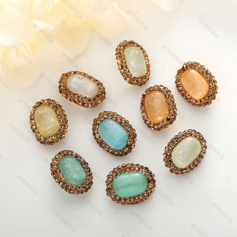 

Vintage French Oval Earrings - Pre-owned Retro Niche Style Jewelry Accessories