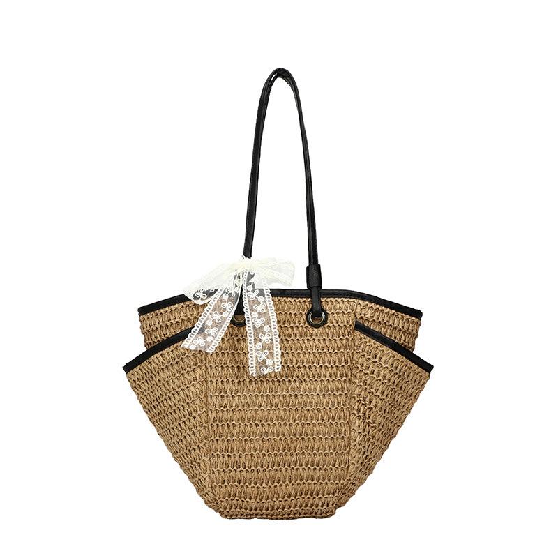 New Simple Fashion Large Capacity Straw Bag 2025 Spring One-shoulder Niche Design Women's Bag Casual Bucket Bag