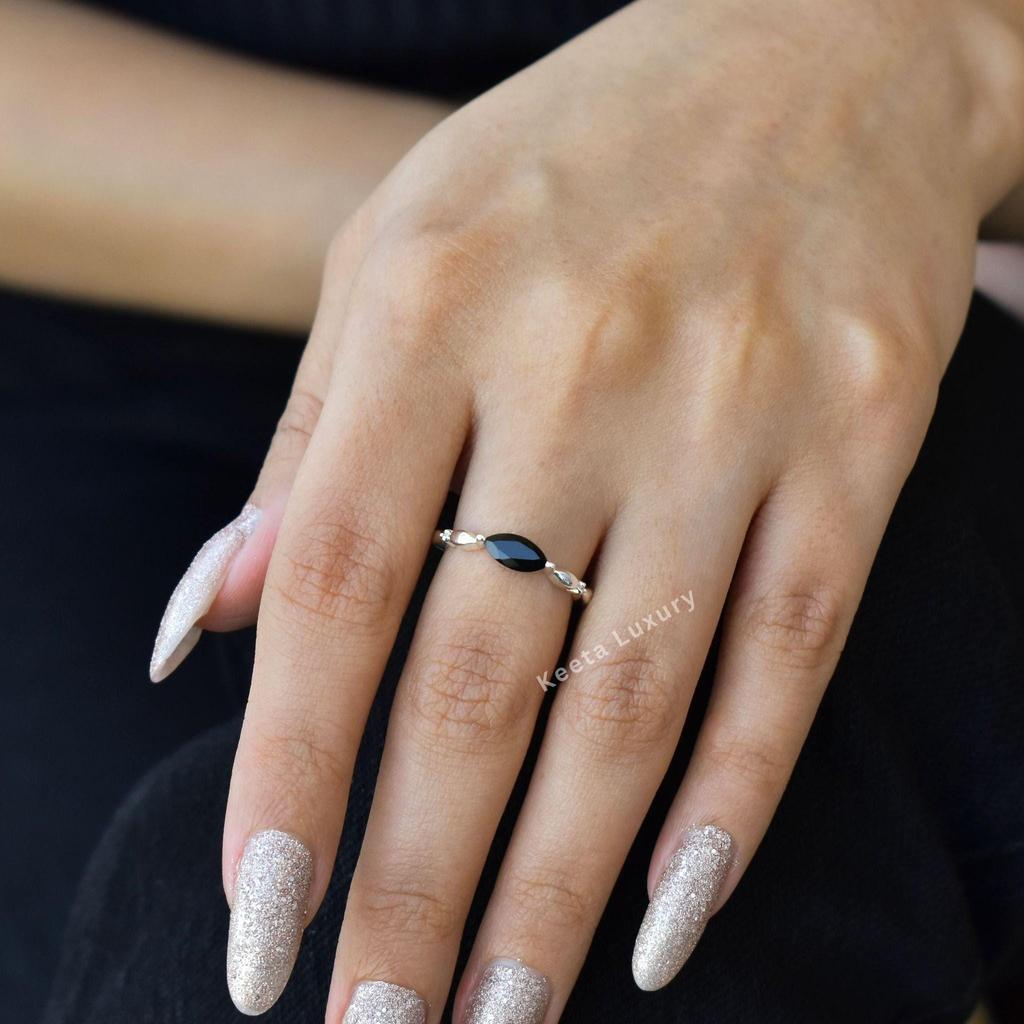Genuine Black Onyx Ring Onyx Marquise Shaped Dainty Ring for Women Everyday Jewelry Sterling Silver Black Stone Ring Bridesmaid Gifts