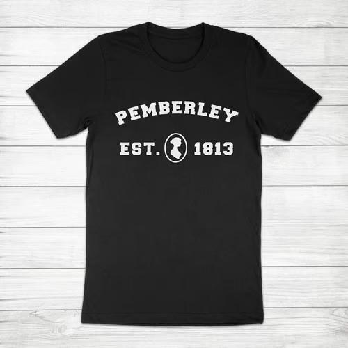Pemberley Jane Austen Pride and Prejudice Mr. Darcy Book Gift Unisex Tee T-Shirt S разноцветный