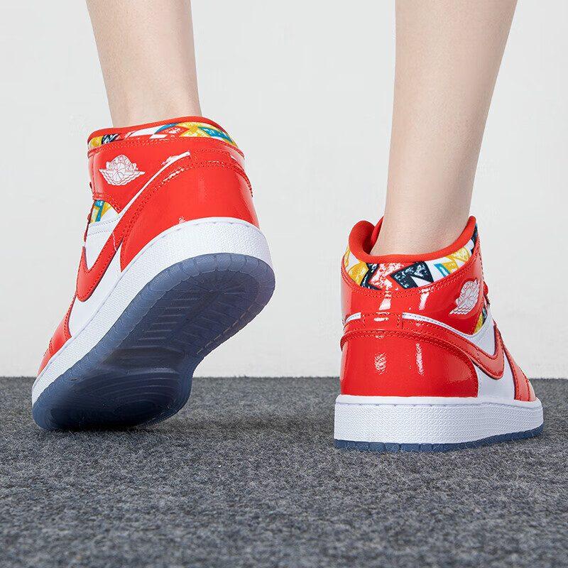 Jordan 1 Mid Barcelona Sweater Red Patent GS DC7248-600