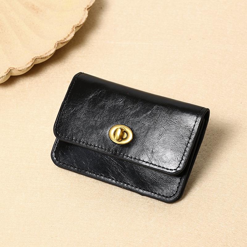 Retro Lock Buckle Women's Wallet: Solid Color Multi-layer Card Holder & Coin Purse