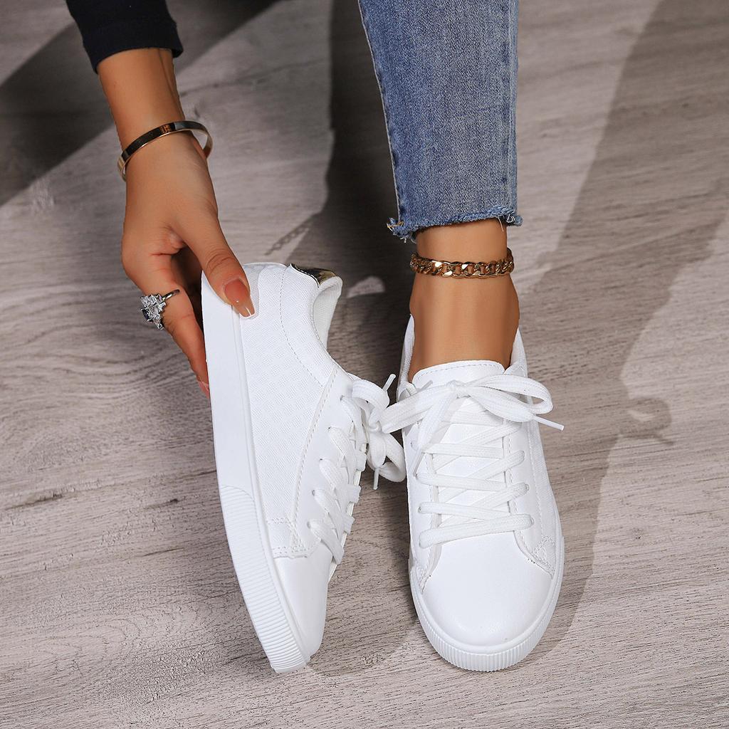 Fashion Womens Casual Sneakers Shoes 2025 Spring Autumn New Fashionable Flat Bottom Women's Lace Up Lightweight White Vulcanized Shoes