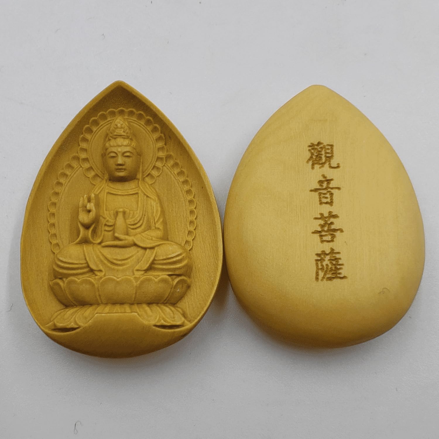 

Статуя Будды, резьба по дереву, мини-самшитовый молитвенный амулет [статуя Каннон] 3,8 см