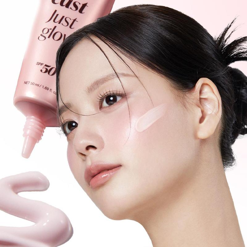 Medicube Collagen Glow Sunscreen SPF50+ PA++++ 50ml