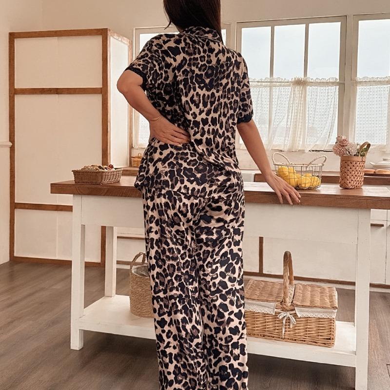 Pigiama Stampa Leopardo con Bordi in Pizzo Lussuoso Maglia Moda Top a Maniche Corte e Pantaloni Lunghi Set Loungewear per Donna