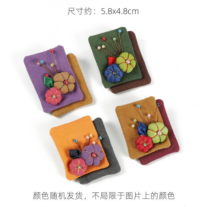 Original design handmade fabric embroidery brooch retro simple and elegant personality versatile corsage jacket bag accessories