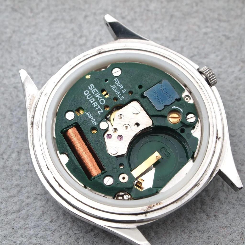 Used Overhauled SEIKO Type 2 Roman Sunburst 7546 Vintage Quartz