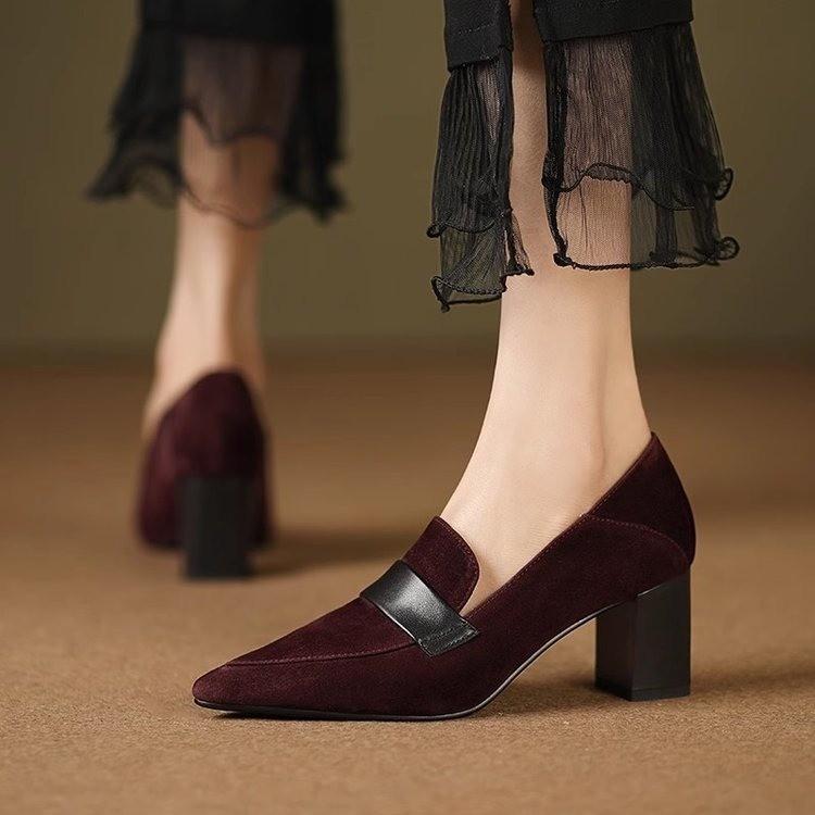 2024 primăvară/toamnă femei mocasini cu vârf ascuțit tocuri înalte din piele de oaie piele intoarsă cu toc gros pantofi retro negri pentru femei