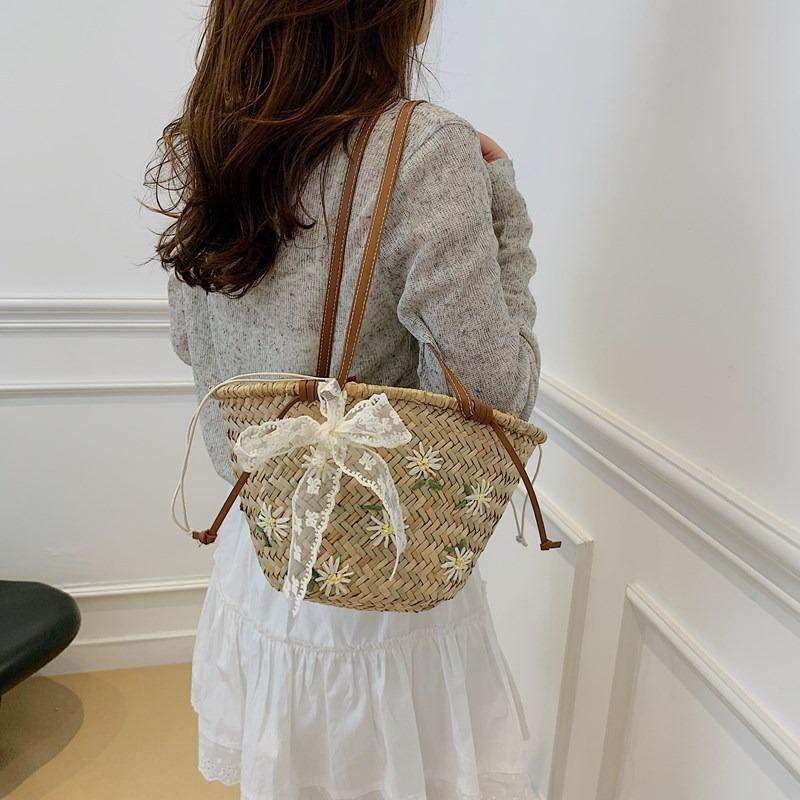 Summer straw bucket bag new women's silk scarf bow flower seaside vacation shoulder bag
