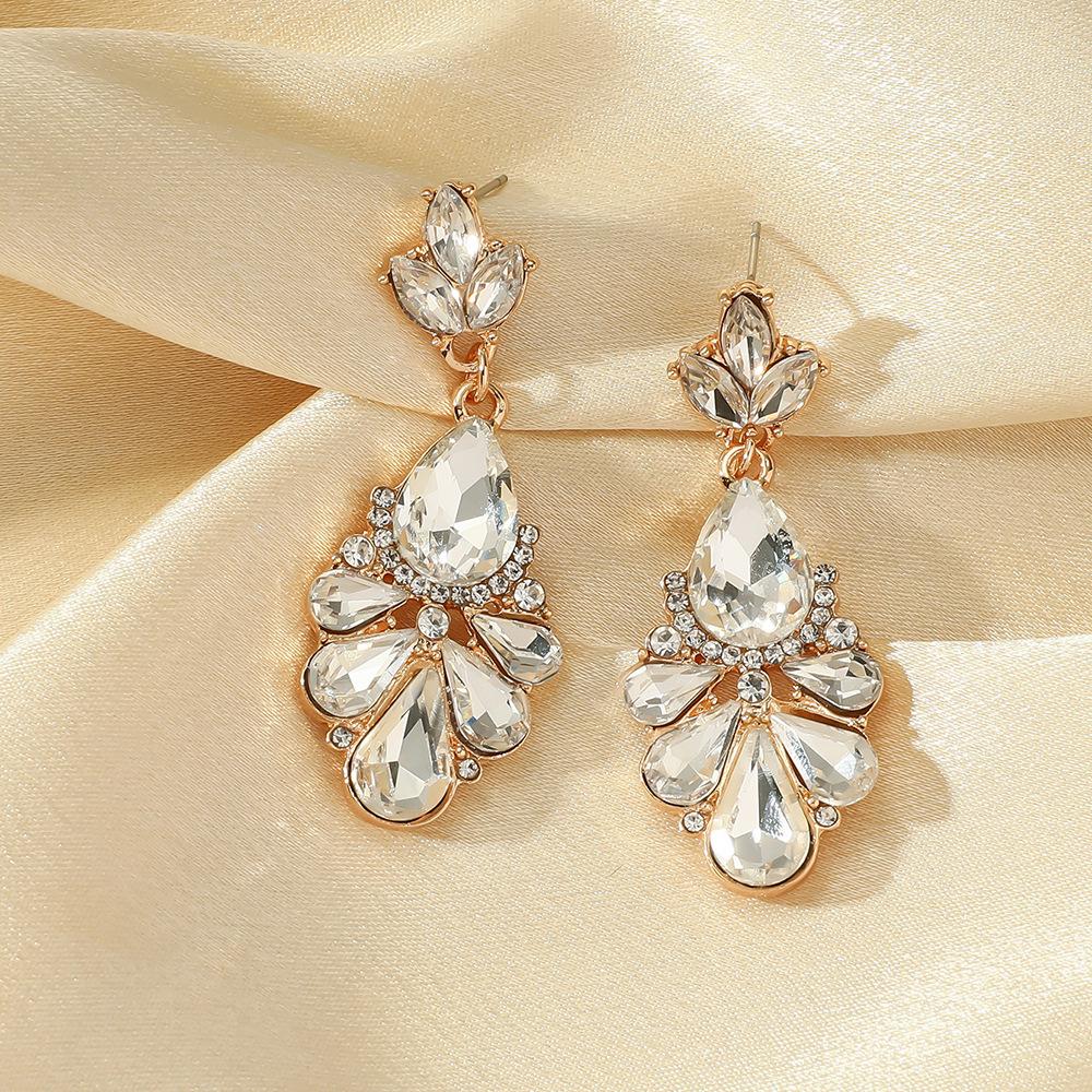 Korean New Arrival: High-End Socialite Water Drop Crystal Earrings