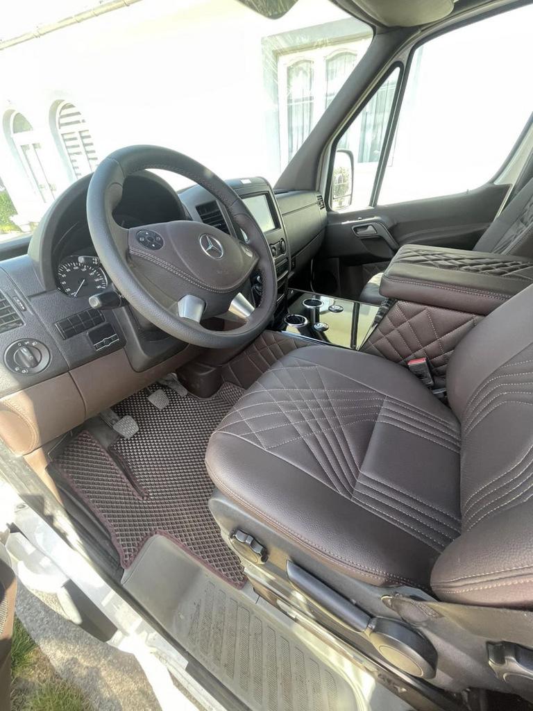

Килимки EVA V1 (цегляні) для Mercedes Sprinter W906 2006-2018 рр.