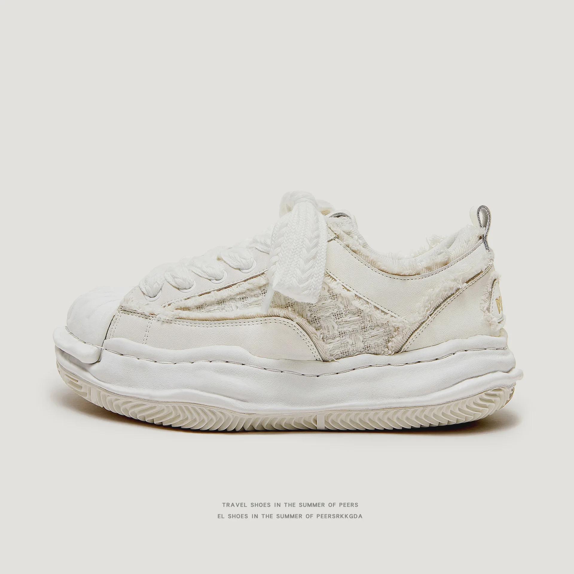 

Гуанчжоу Серія Деконструкції для Збільшення Зросту: Унісекс Модні кросівки на шнурівці з масивною підошвою для осені/зими 35