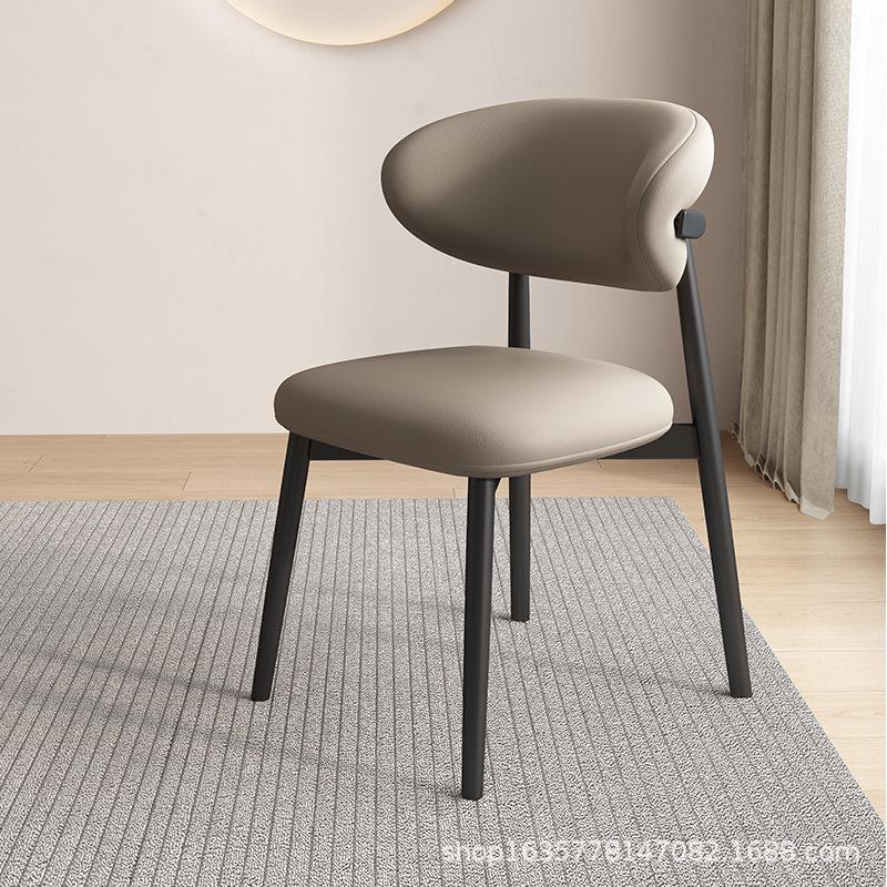 Nordic Modern Minimalist Solid Wood Dining Chair with Soft Pack Backrest - Comfortable Light Luxury Ram's Horn Design for Home, Restaurant, and Hotel.