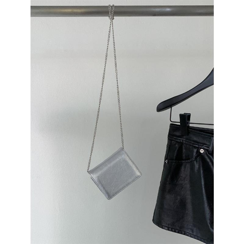 

Весна и лето новый брелок для губной помады сумка квадратная кожаная простая мини-сумка модная универсальная на плечо сумка-мессенджер женская серебряный