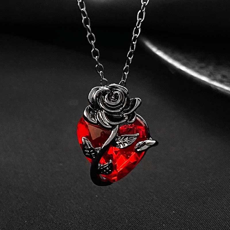 

Gothic Rose Red Heart Pendant Necklaces for Women Men Punk Zircon Love Heart Flower Choker Necklaces Y2K Zircon Accessories
