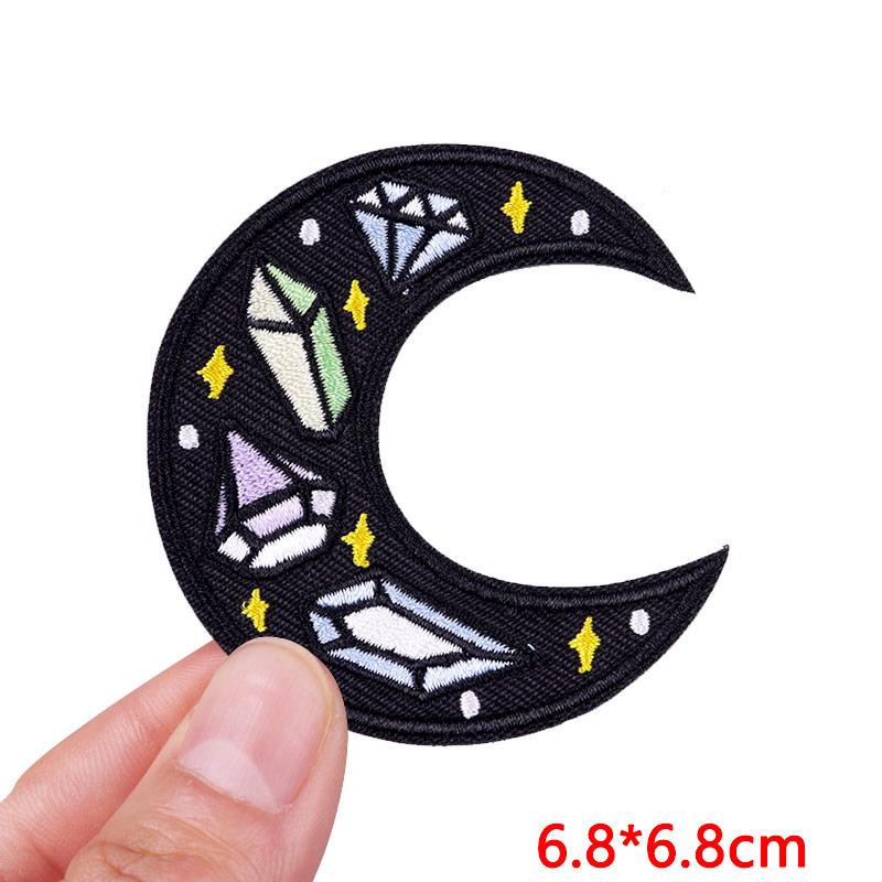 Sun Moon Patch Fox Whale Embroidery Patch Iron On Patches For Clothing Diy Cartoon /Wave Patches For Clothes Jacket Sew Stickers