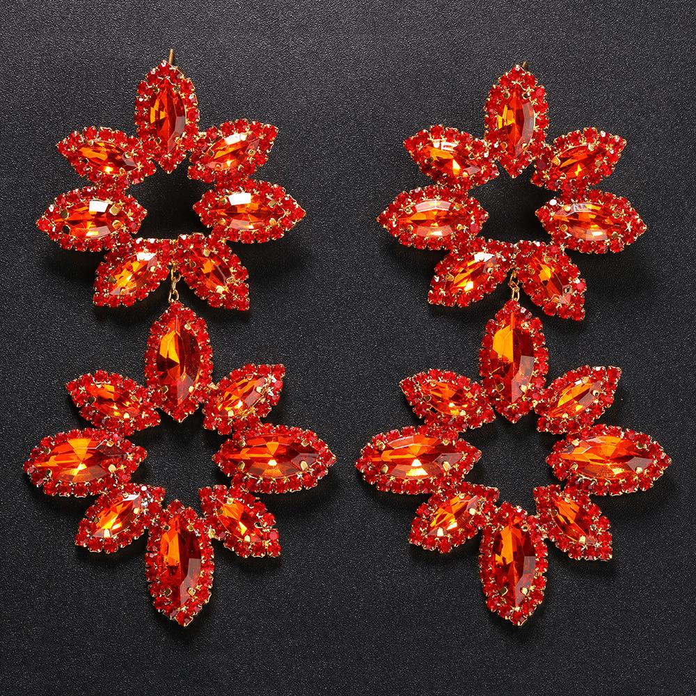 

Преувеличенные серьги со стразами, Модные и роскошные высококлассные серьги-пусеты со стразами в форме цветка Silver Plated (Width 5cm) красный