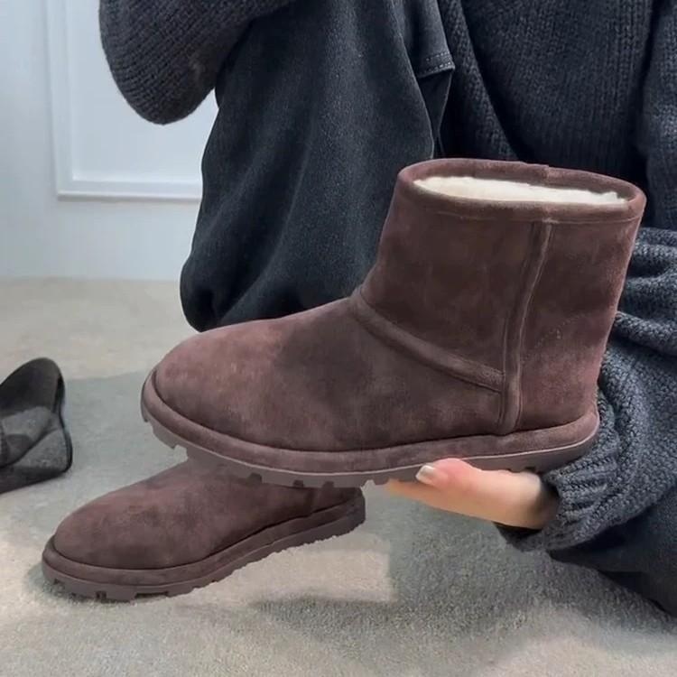 

New muffin bottom in winter, new winter fashion warm medium tube thickened velvet inner insole wool snow boots 40 темный кофе