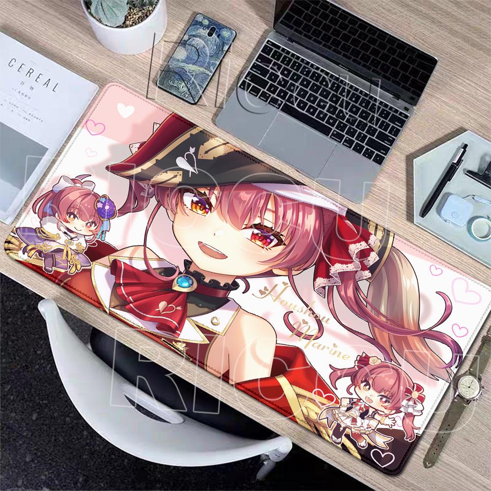 Mauspad Laptop Spiel Hololive Houshou Marine Mechanische Tastaturunterlagen Niedliches Anime-Mädchen Rutschfeste Schreibtischmatte Gummi-Verriegelungskanten-Pads